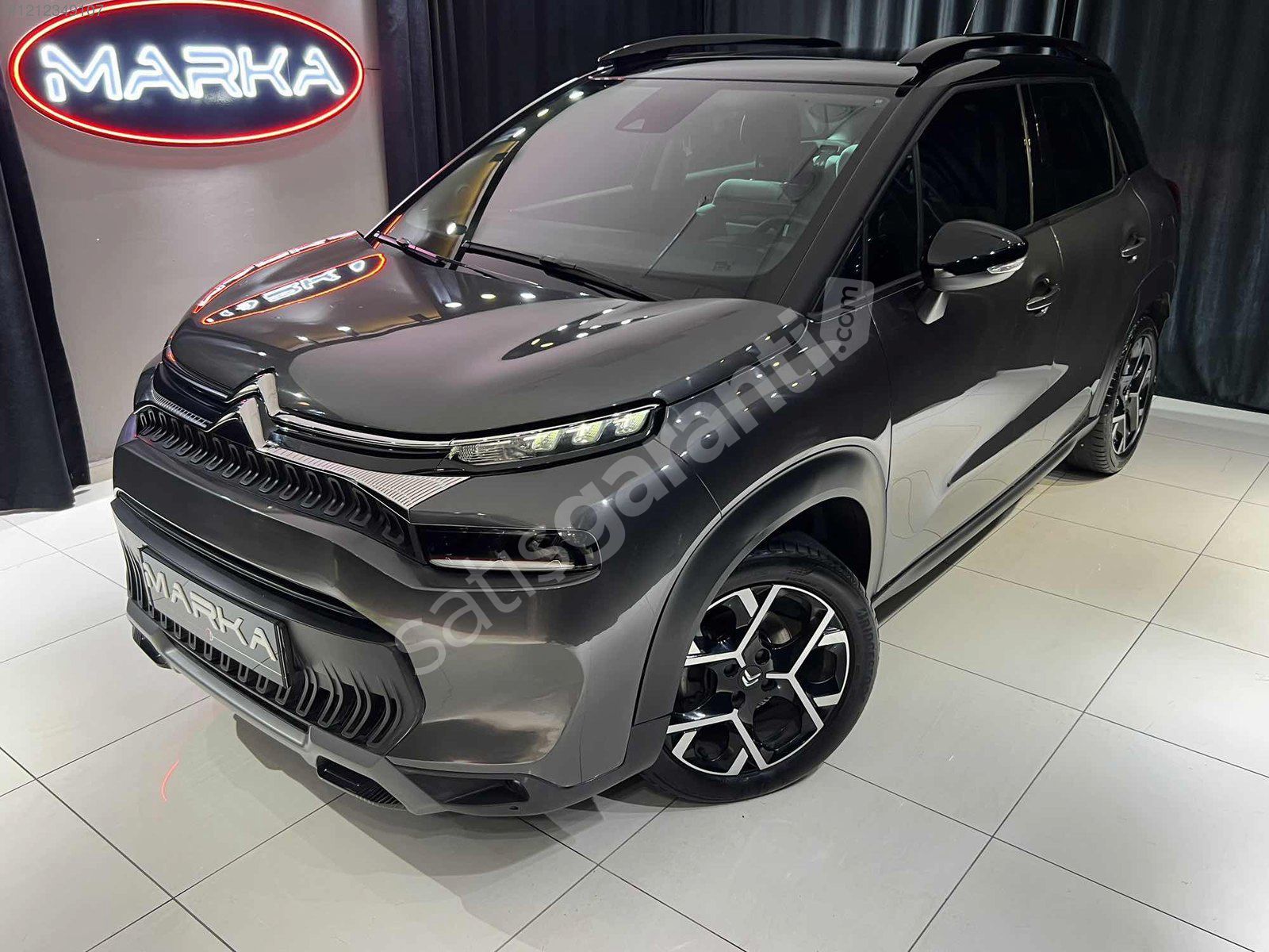 MARKA'DAN 2022 C3 AİRCROSS SHİNE OTOMATİK BOYASIZ 38.000 KM