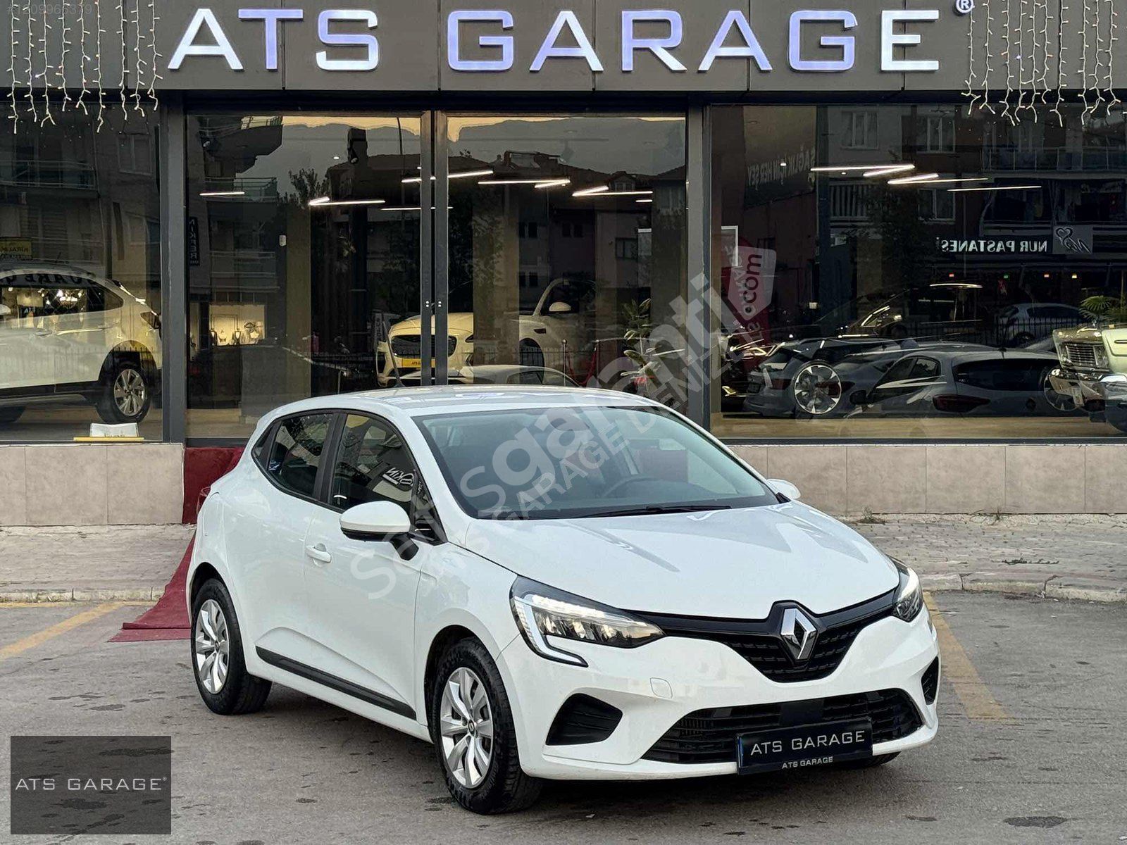ATS GARAGE 2021 CLİO 1.0TCE OTOMATİK BEYAZ 104.000KM