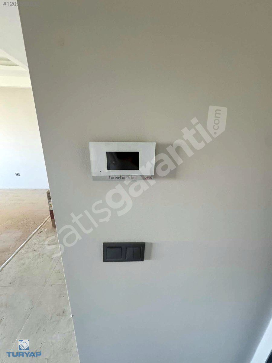HAVUZLU GÜVENLİKLİ SİTEDE YÜKSEK KREDİ İMKANI 1+1 SATILIK DAİRE