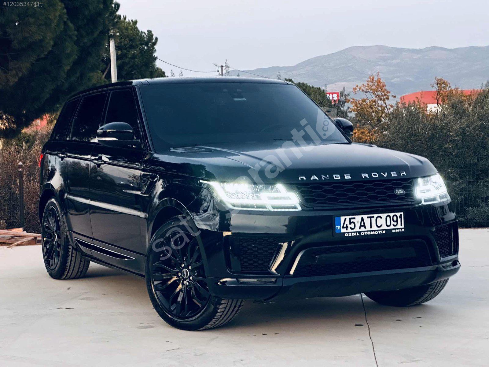 ÖZDİL OTOMOTİVDEN HATASIZ BOYASIZ YENİ GÖRÜNÜM RANGE ROVER SPORT