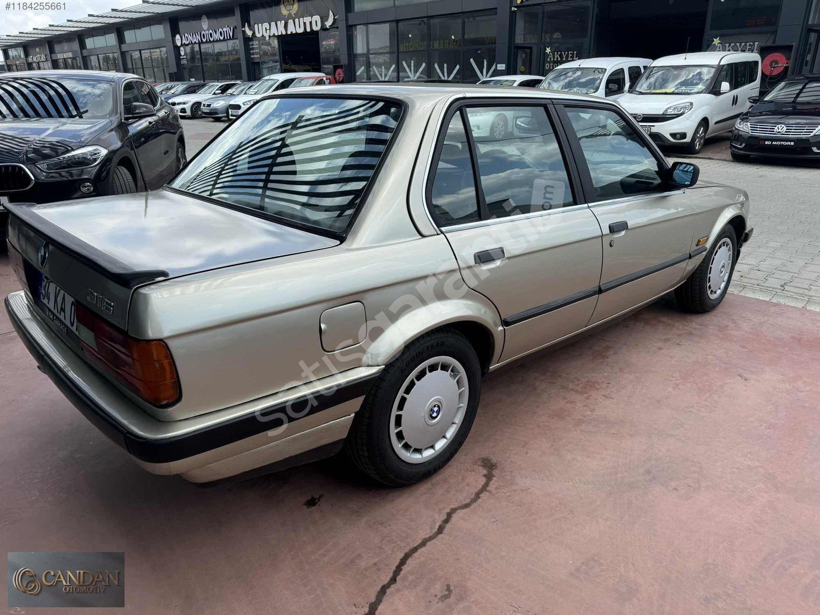 BMW 316 Benzin Lpg li EMSALSİZ TEMİZLİKTE TR DE TEK
