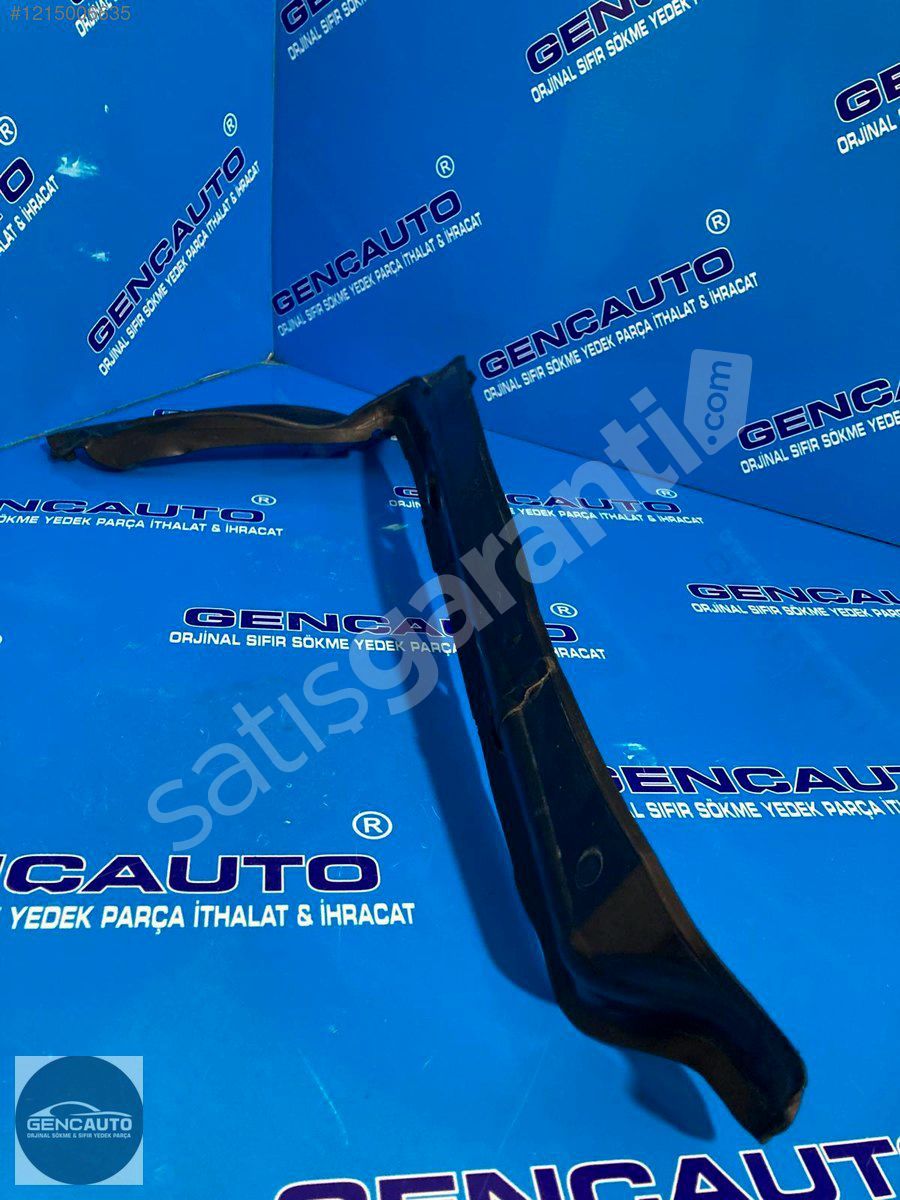 AUDİ A4 A5 ÇAMURLUK İÇ TOZ BAKALİTİ SÖKME ORJ 8K0821111A SOL