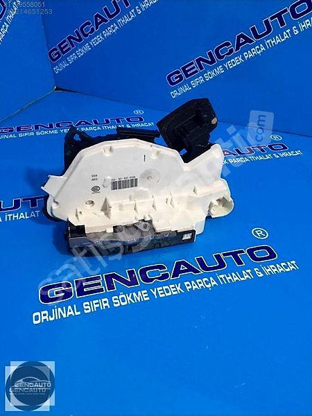 VW PASSAT B8 OCTAVİA KAPI KİLİDİ SIFIR ORJİNAL OEM 5E1837015 A