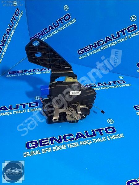 VW TRANSPORTER T5 T6 KAPI KİLİDİ SÖKME ORJİNAL OEM 3B1837015 AM