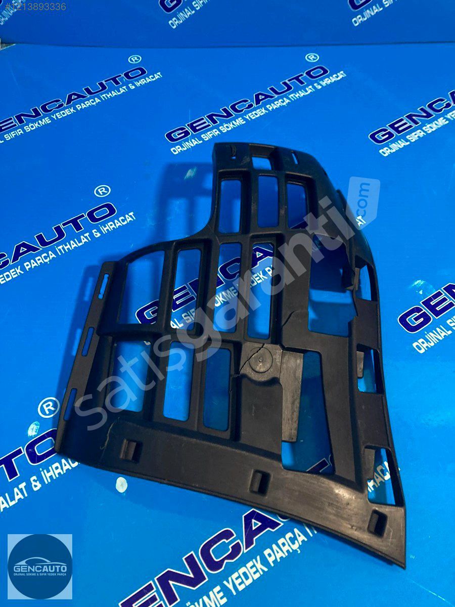 VW CADDY ARKA TAMPON TUTACAĞI SÖKME ORJİNAL 2K0807378 SAĞ