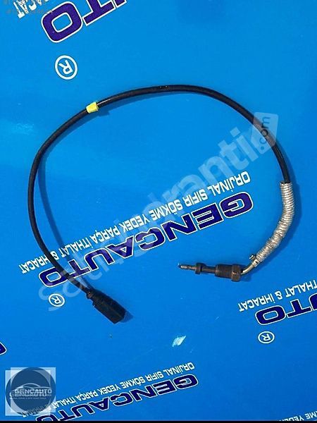 VW GOLF7 EGZOZ SICAKLIK SENSÖRÜ SÖKME ORJİNAL OEM 04L906088 AR
