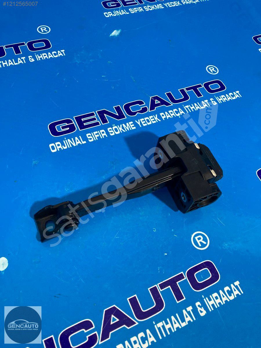 BMW F30 KAPI GERGİSİ SOL ÖN SÖKME ORJİNAL 7311339