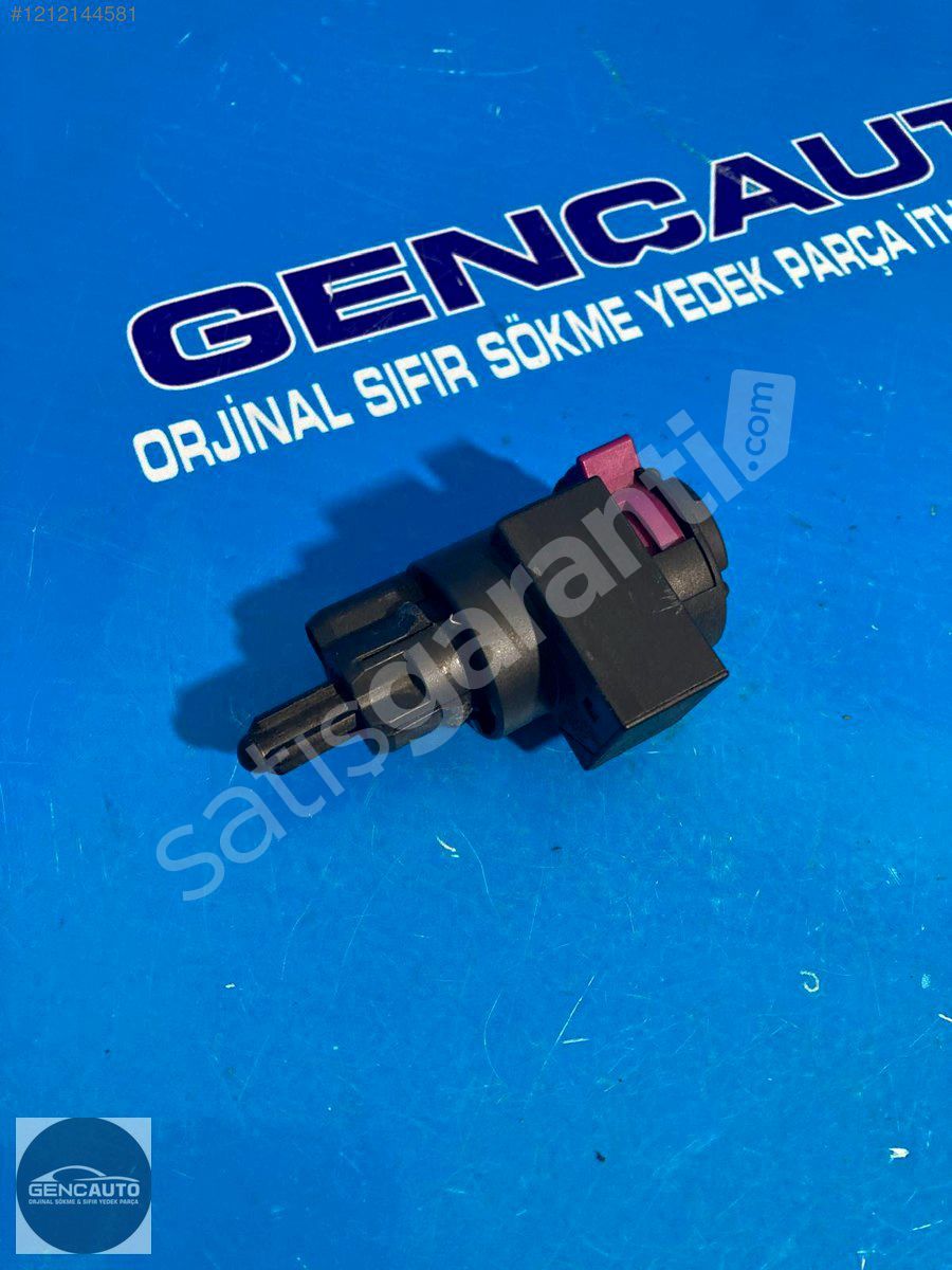AUDİ A4 A5 A6 Q5 Q7 FREN PEDAL MÜŞÜRÜ SÖKME ORJİNAL 4F0945459B