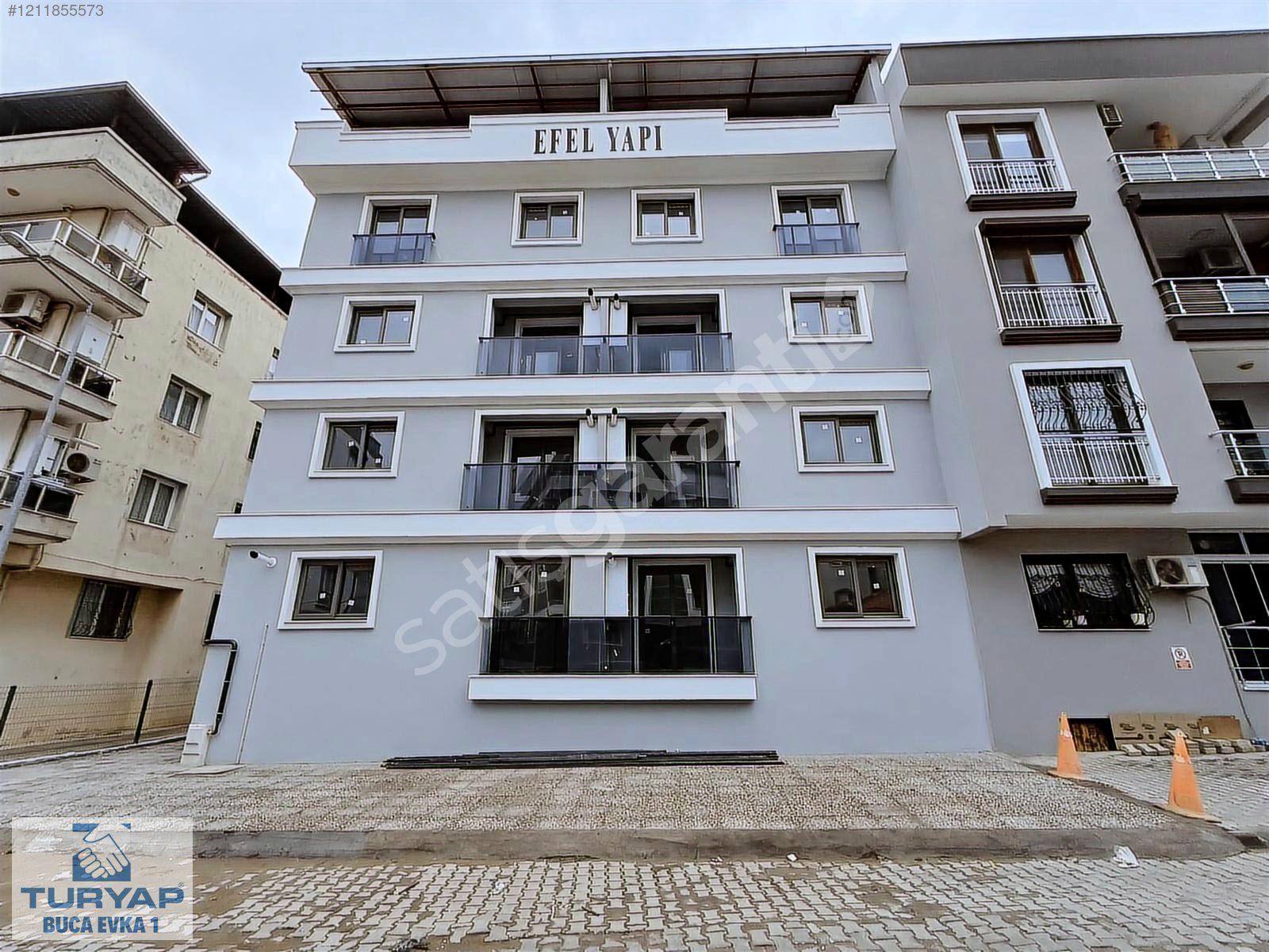 Turyaptan Yaylacıkta Başarı Caddesi Yakını Sıfır 1+1 Daire