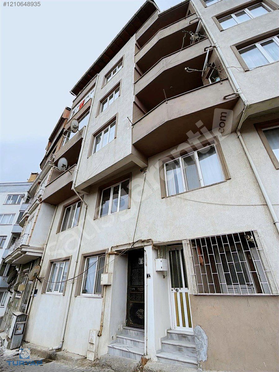 Çanakkale Biga Hamdibey mahallesi satılık daire 2+1