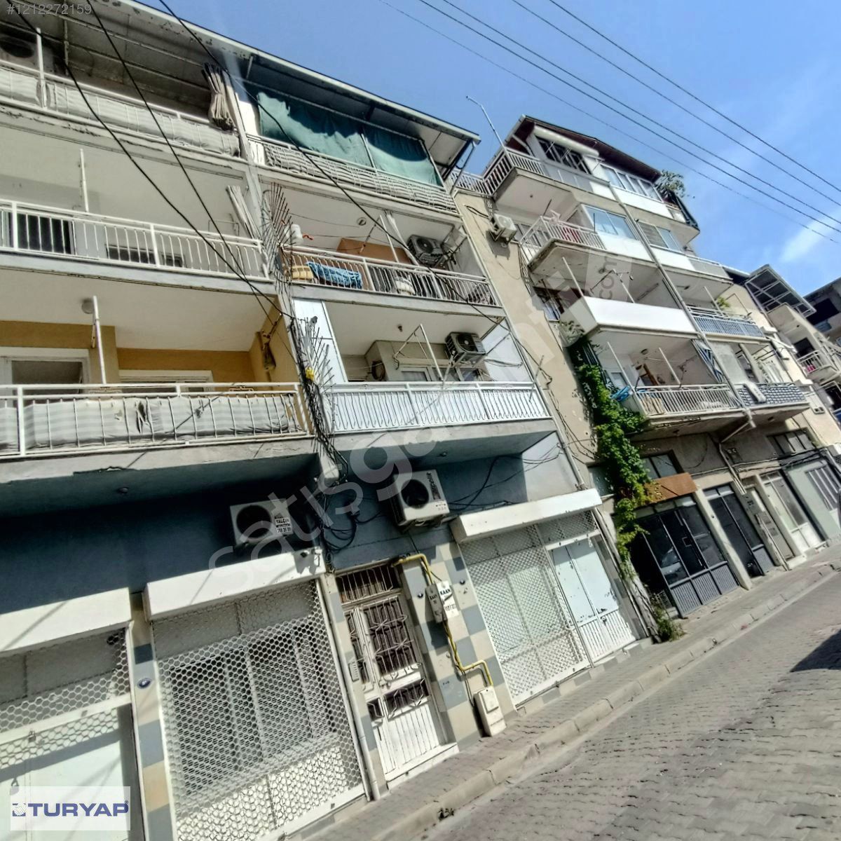 Tepekule Mahallesi Bayraklı İlçe Emniyet Yanı 3+1 Kiralık Daire