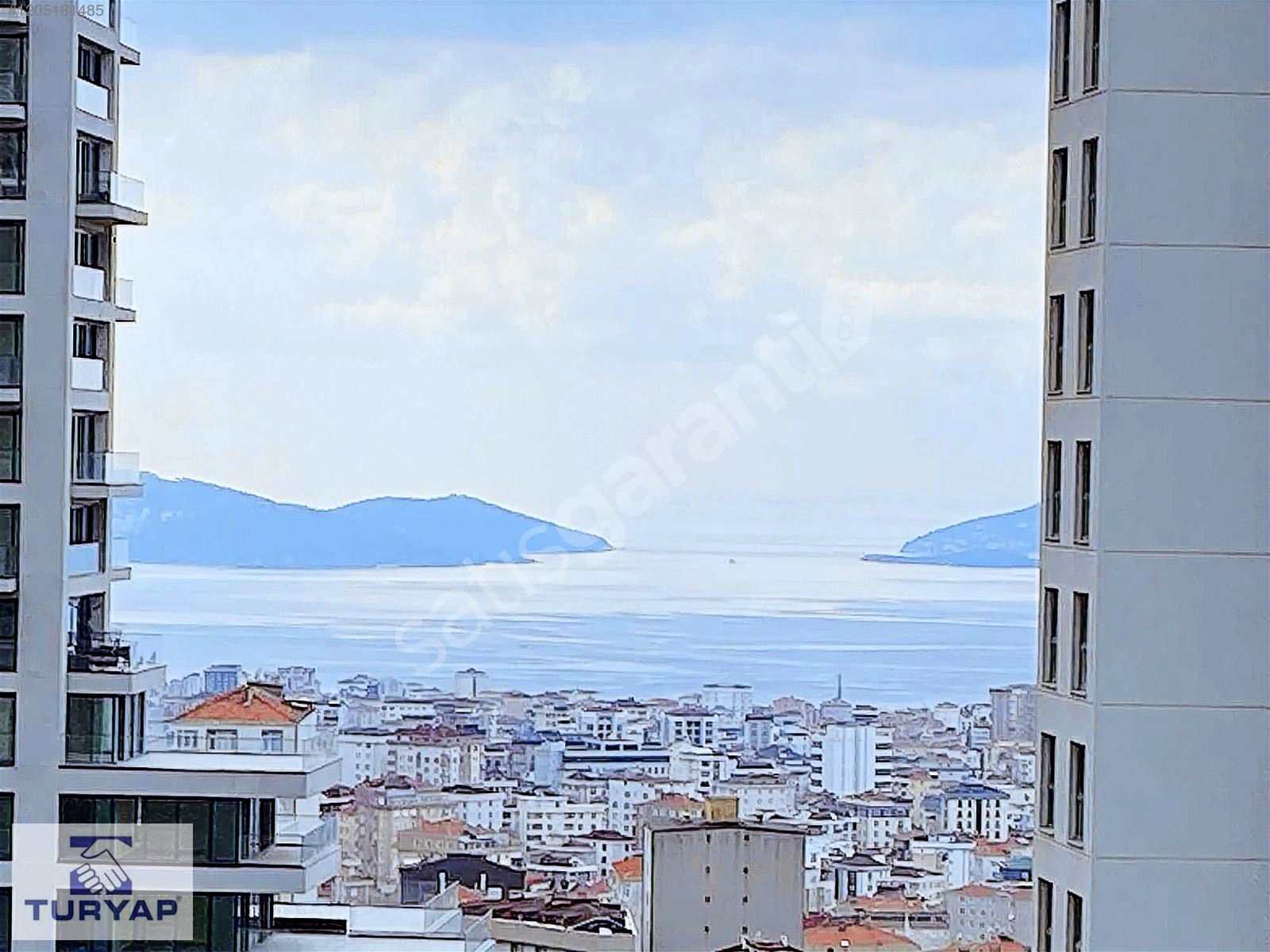 MARMAROOM SİTESİNDE DENİZ MANZARALI 60m1 1+1 ARA KAT