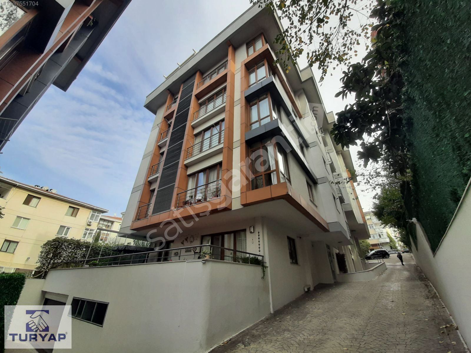 ACIBADEM ATAPOL NADİDE KONAKLARINDA 110m2 3+1 DAİRE