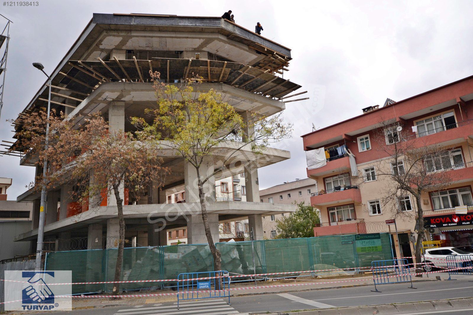 Tavukçuyolu'nda Kurumsallara Kiralık Düz Giriş Köşe Yeni Bina