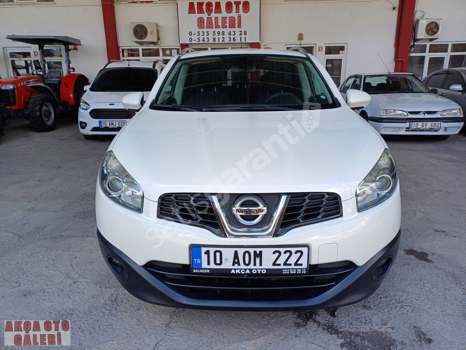 AKÇA'DAN BOYASIZ HATASIZ 2013 MODEL 1.6 OTOMATİK NİSSAN QASHQAİ