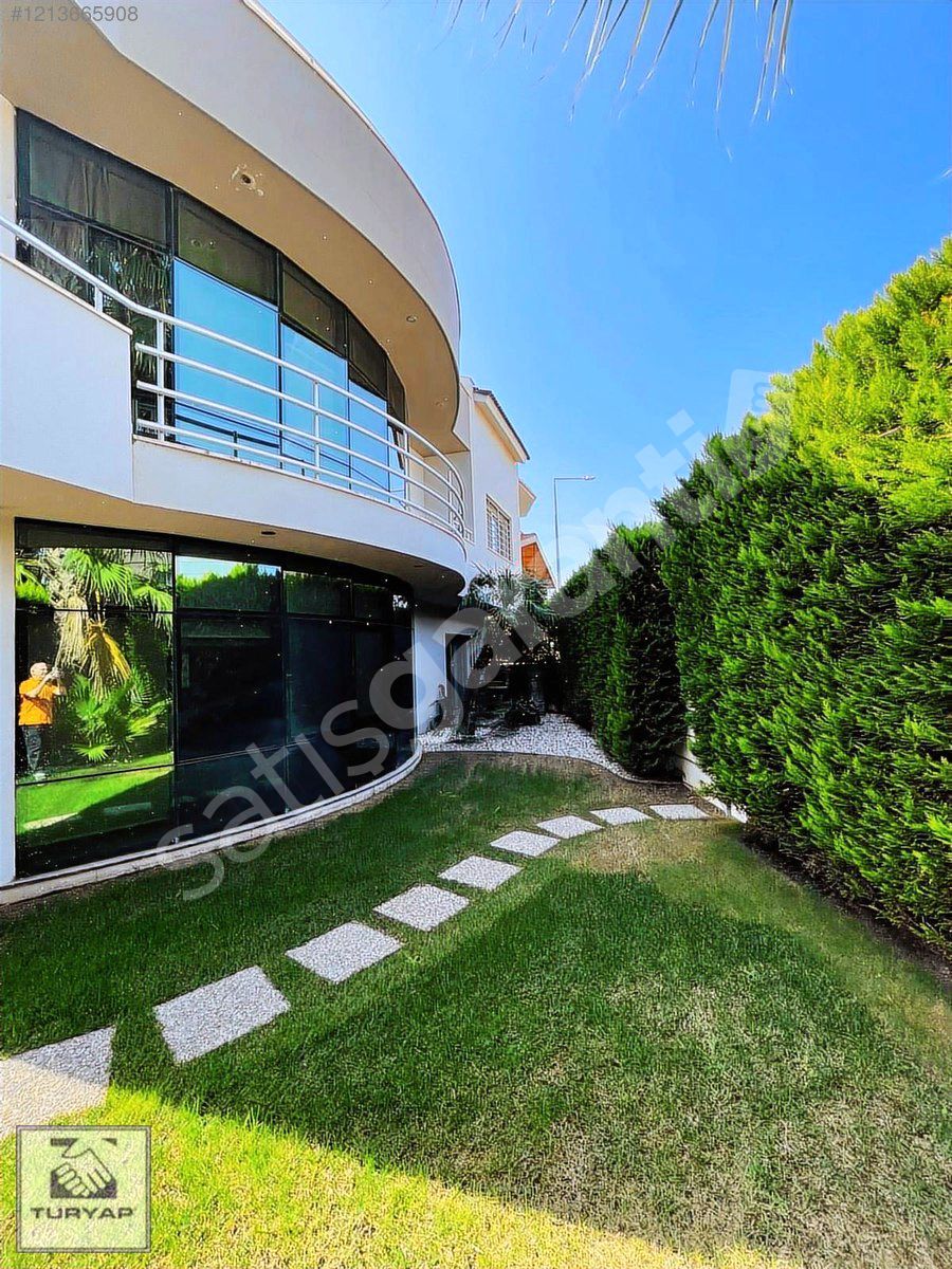 SAHİLEVLERİNDE KİRALIK MÜSTAKİL VİLLA 500m2