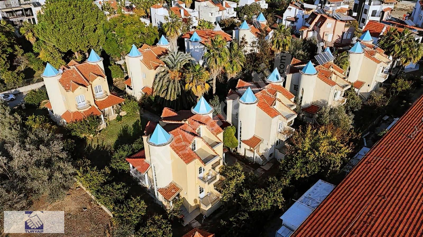 Side ye 18 dk mesafede Kızılağaç Turizm Bölgesinde Satılık Villa