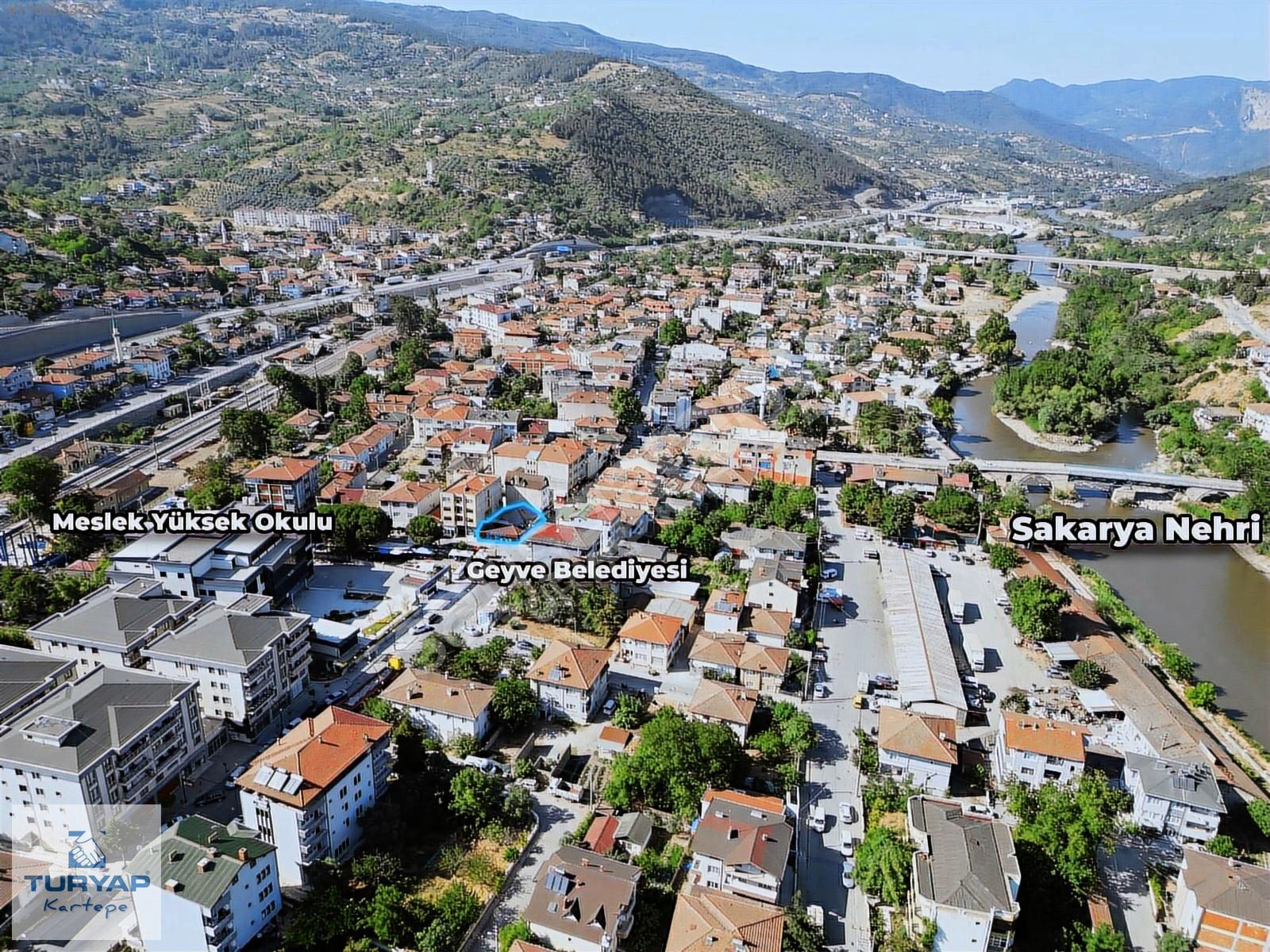 TURYAP KARTEPE'DEN GEYVE'DE ÜNİVERSİTE KARŞISI TİCARİ ARSA