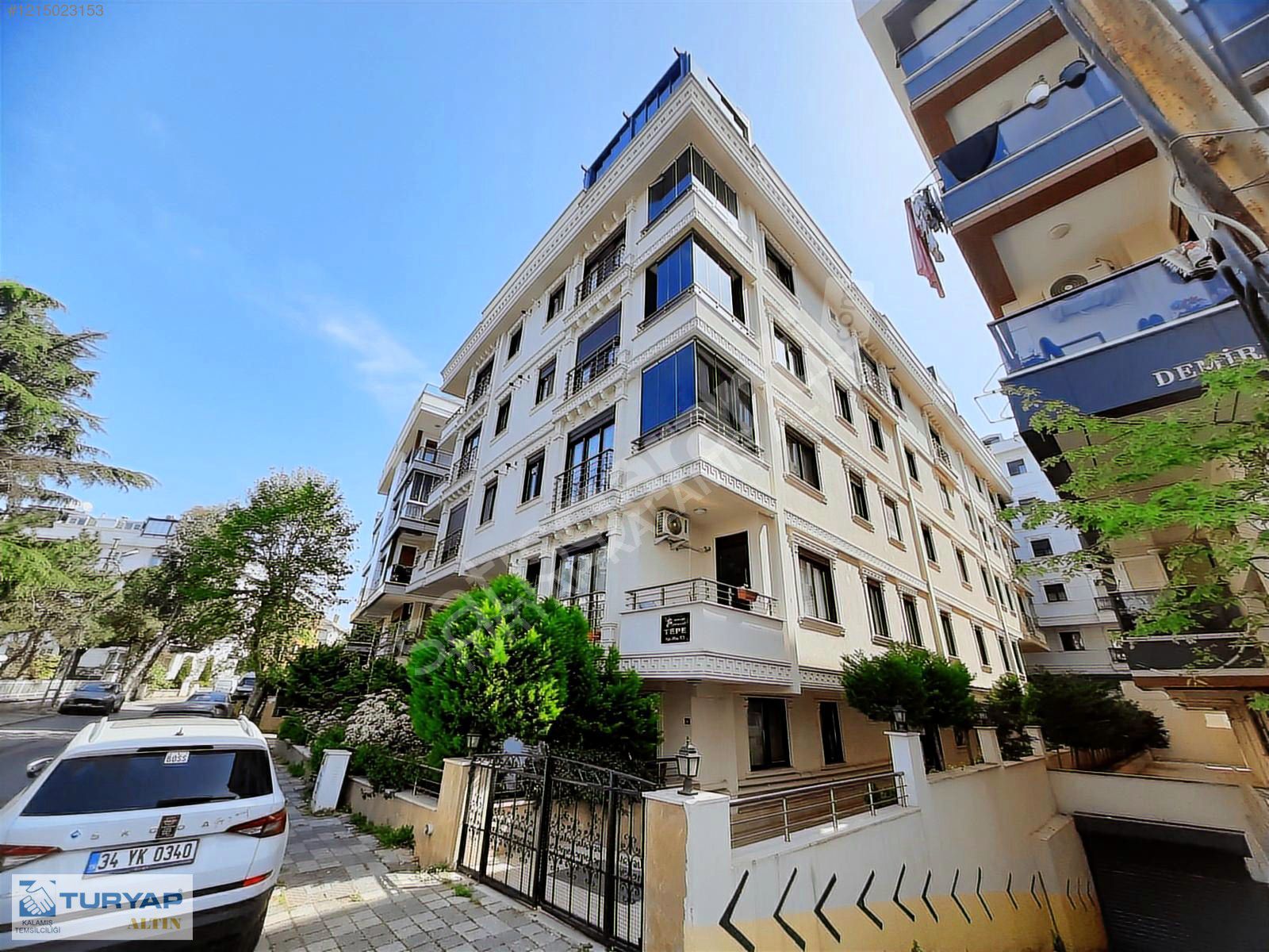maltepe idealtepe sahil bandında genç bina şık satılık dubleks