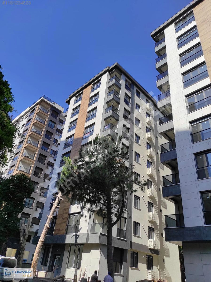 FENERYOLUN'DA GENİŞ 2+1 SATILIK DAİRE