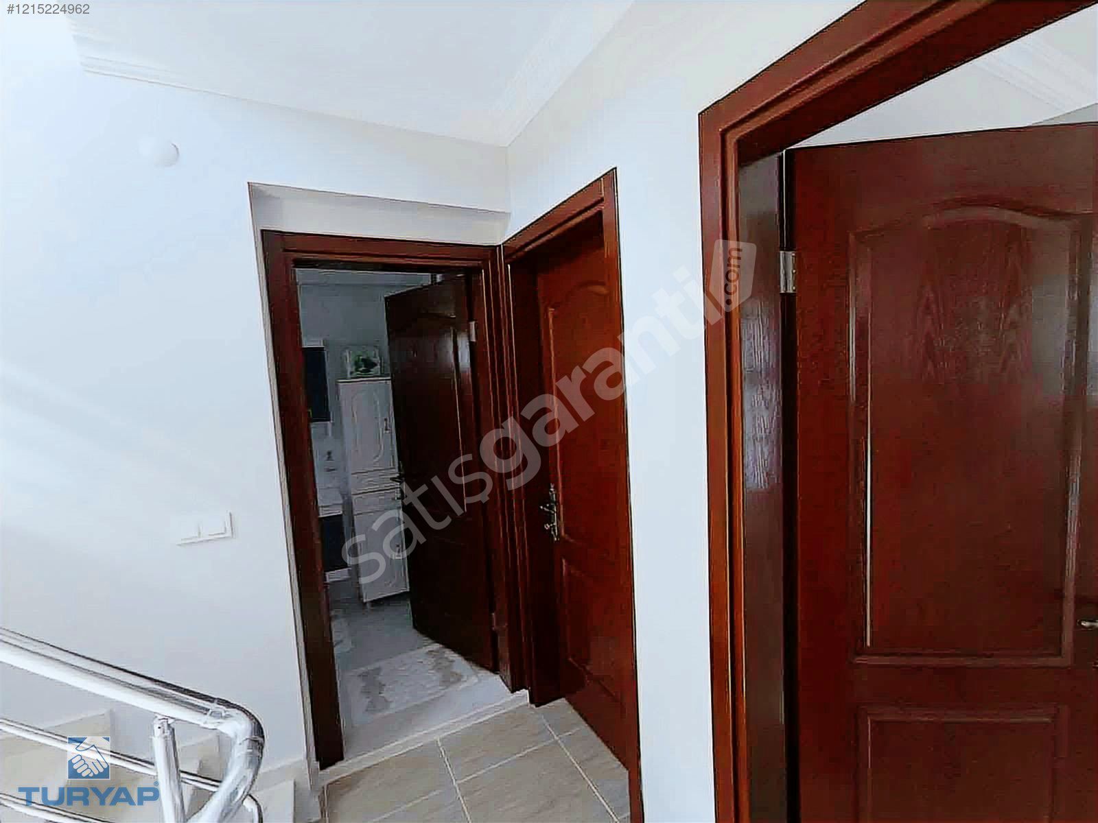 Turyaptan Salihleraltinda site içinde müstakil masrafsız yazlık