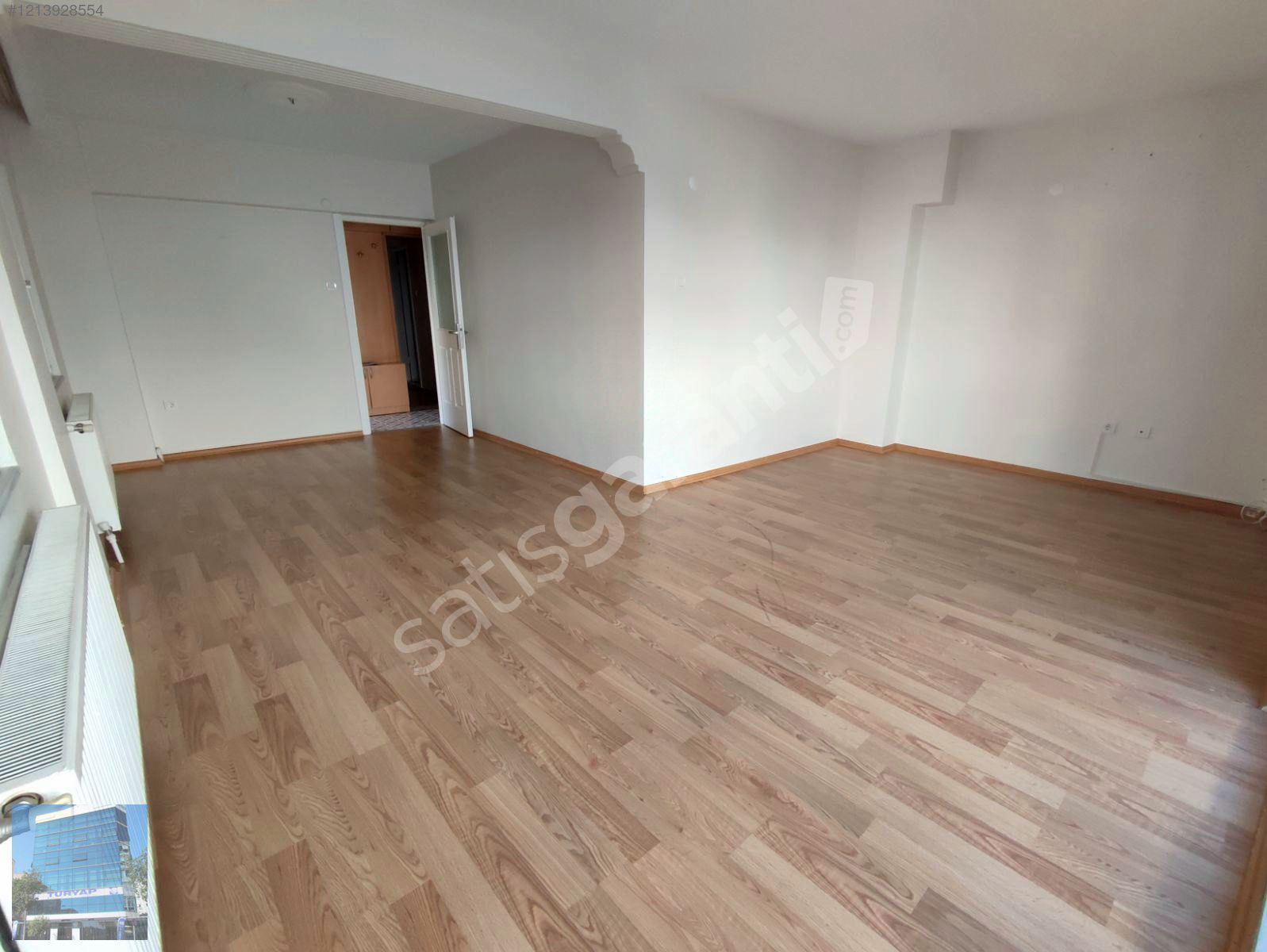 Karşıyaka Çarşıya, İzbana ve Sahile Yakın Kiralık 2+1 Daire