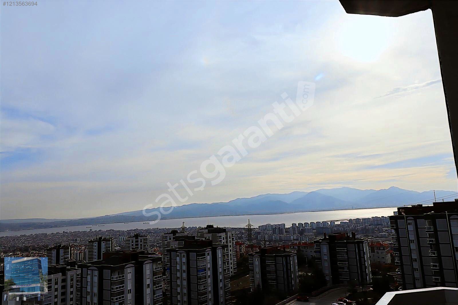 Muhteşem Manzarası ile Yüksek Vadi Evlerinde Satılık 3+1 daire