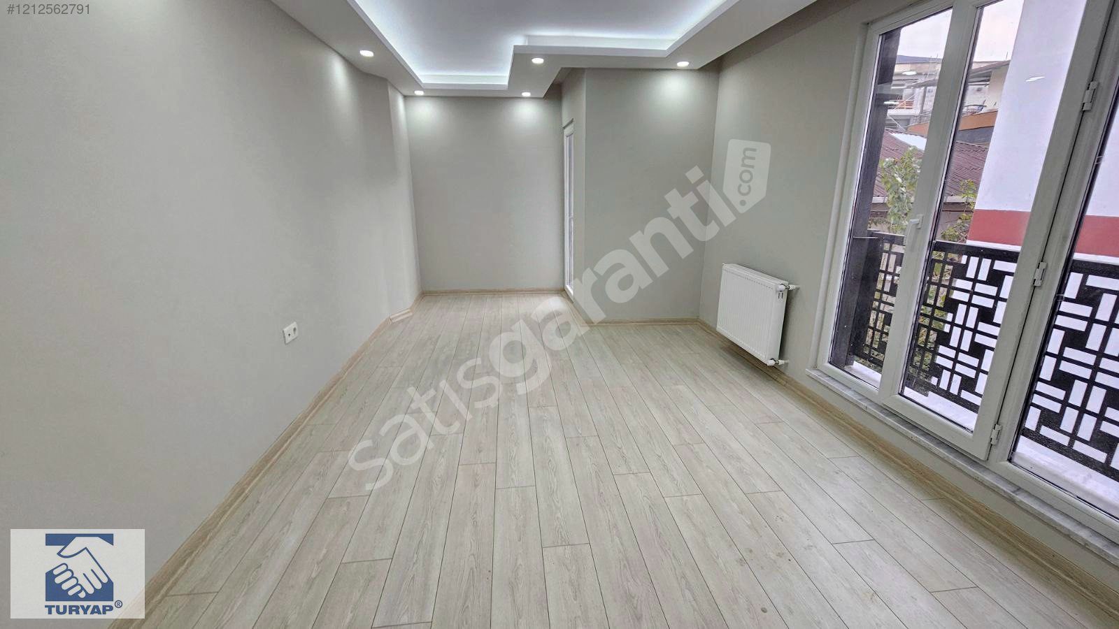 İKİ AİLE UYGUN ÇİFT MUTFAKLI 4+1 GENİŞ MERKEZİ KONUM ÜST DUBLEX