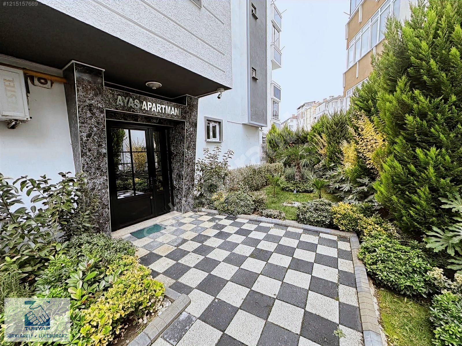 2+1 100 M2 GÜNEY CEPHE K.OTOPARK, ASANSÖR YENİ BİNA HARİKA KONUM