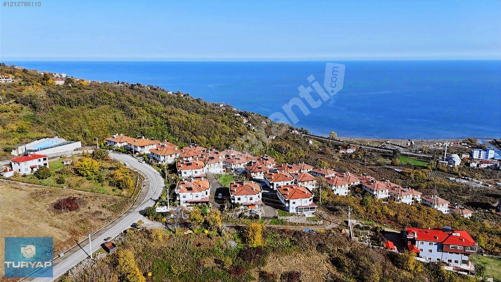 ORDU PERŞEMBE EFİRLİ SİTE İÇİ BAHÇELİ TRİPLEX 6+2 SATILIK VİLLA