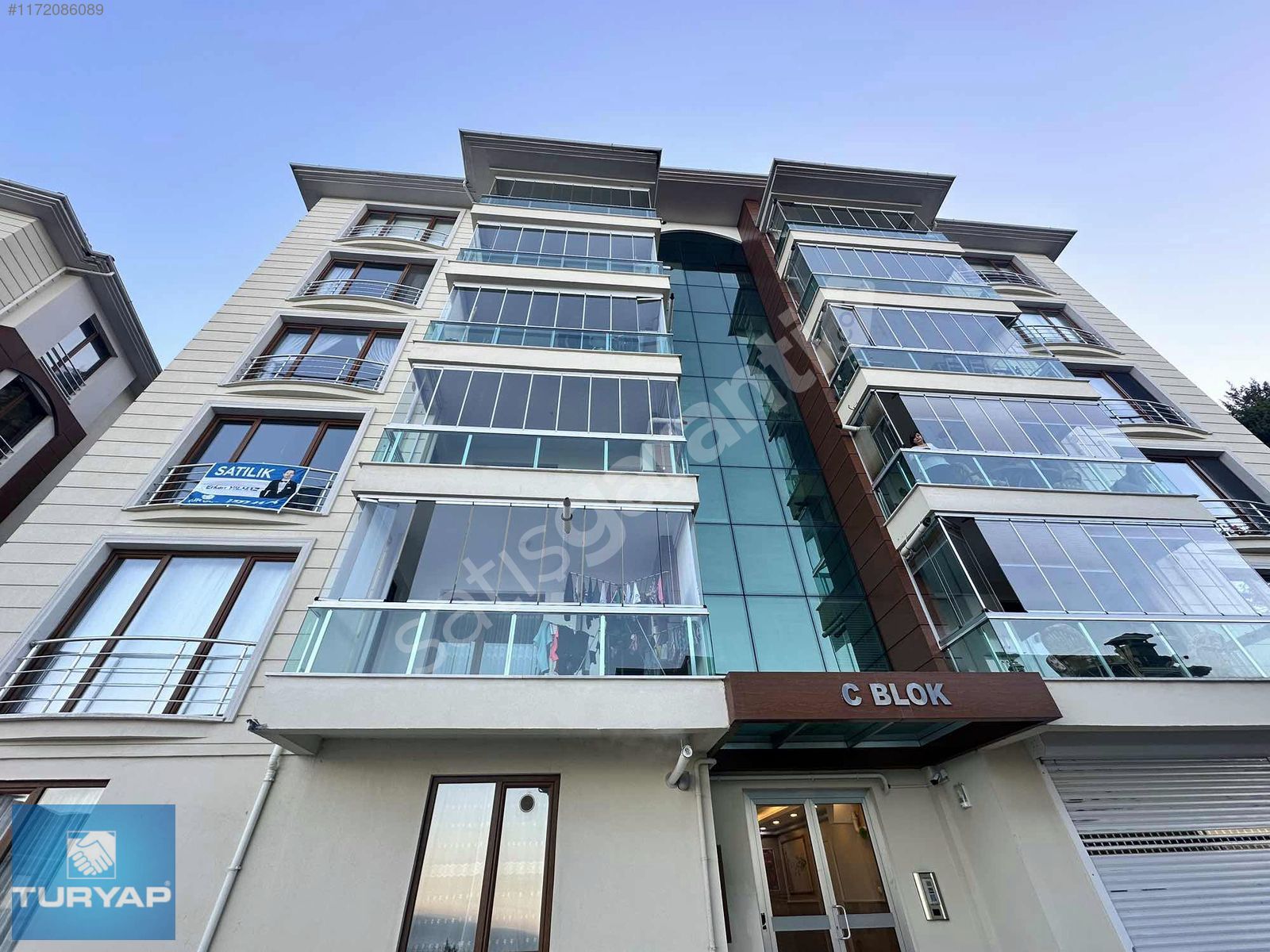 ORDU GÜZELYALI HAVUZLU SİTE DENİZ MANZARALI 3+1 SATILIK DAİRE