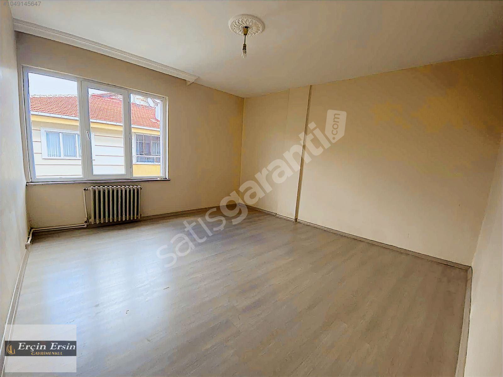 STADYUM ARKASINDA GÜNEY CEPHE CADDE ÜSTÜ 3+1 170 M2 DAİRE