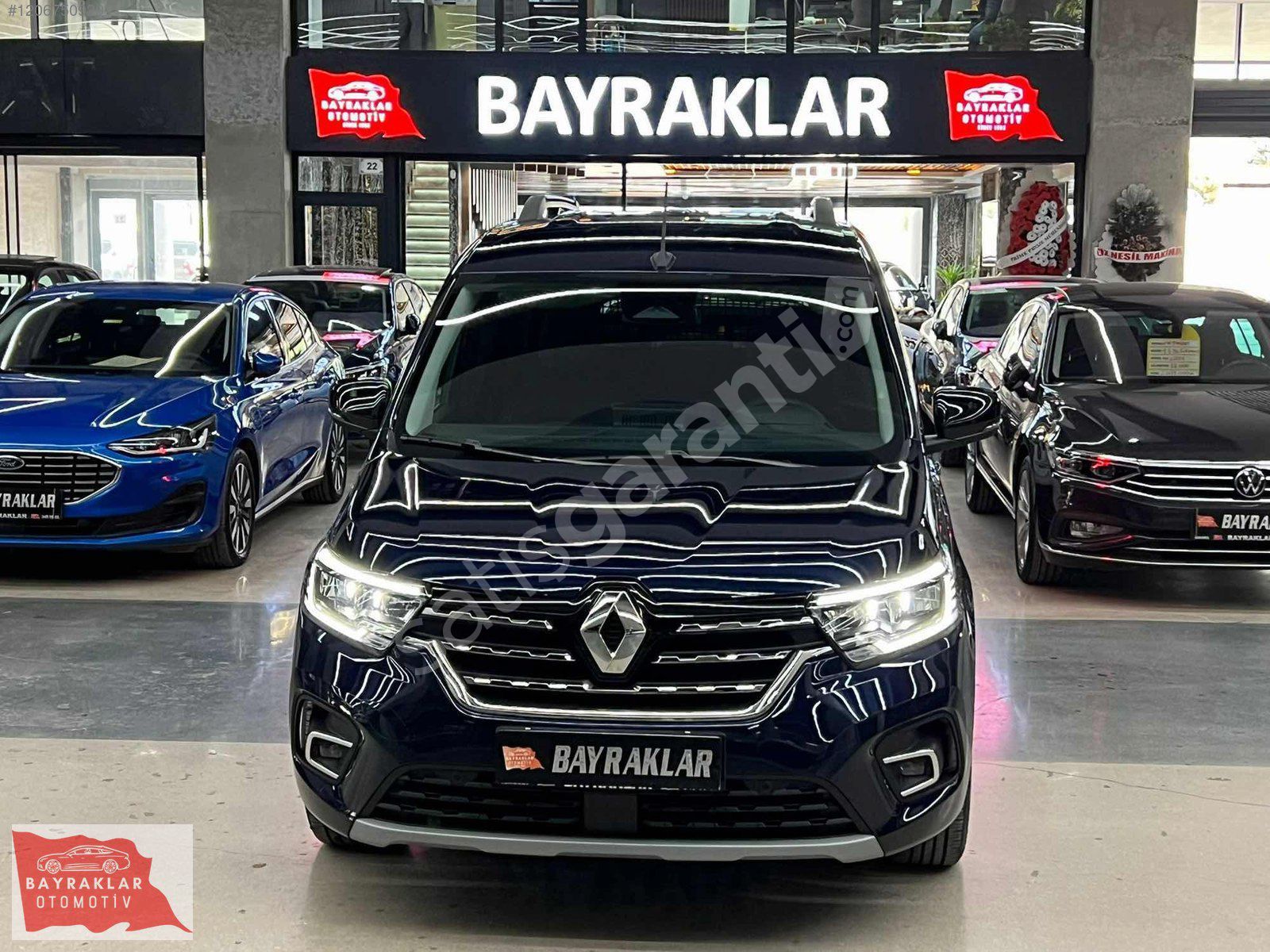 BAYRAKLAR'DAN 2024 KANGOO MULTİX 1.3 TCE İCONİC OTOMTK %20 KDV