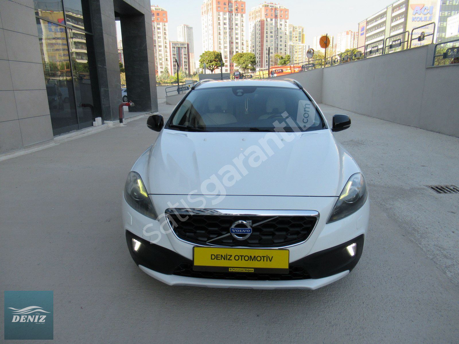2015 BOYASZ VOLVO V40 CROSS COUNTRY 1.6 D2 ADVANCE EKRAN+HAYALET