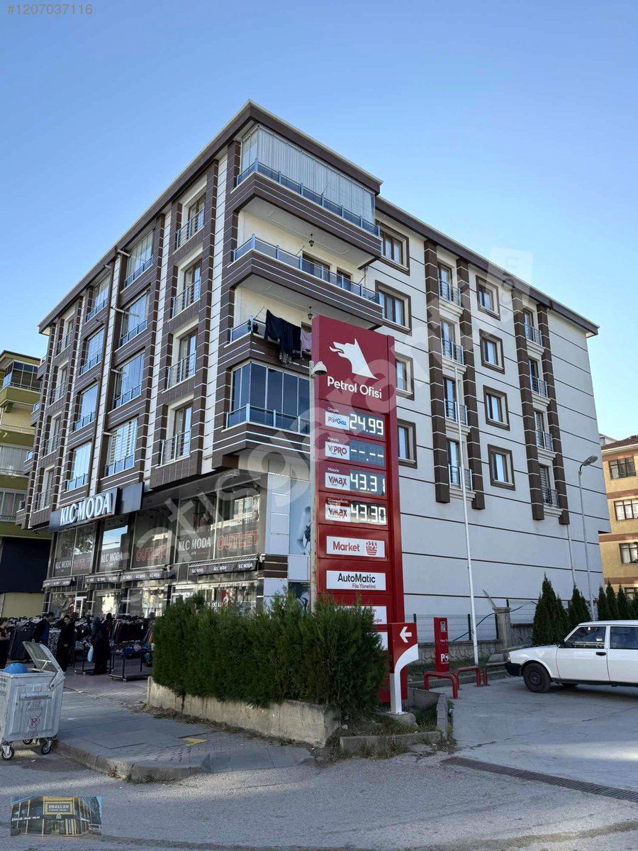 ANKARA BULVARINDA EBEVEYN+KİLERLİ SÜPER LÜKS 3+1 KİRALIK DAİRE