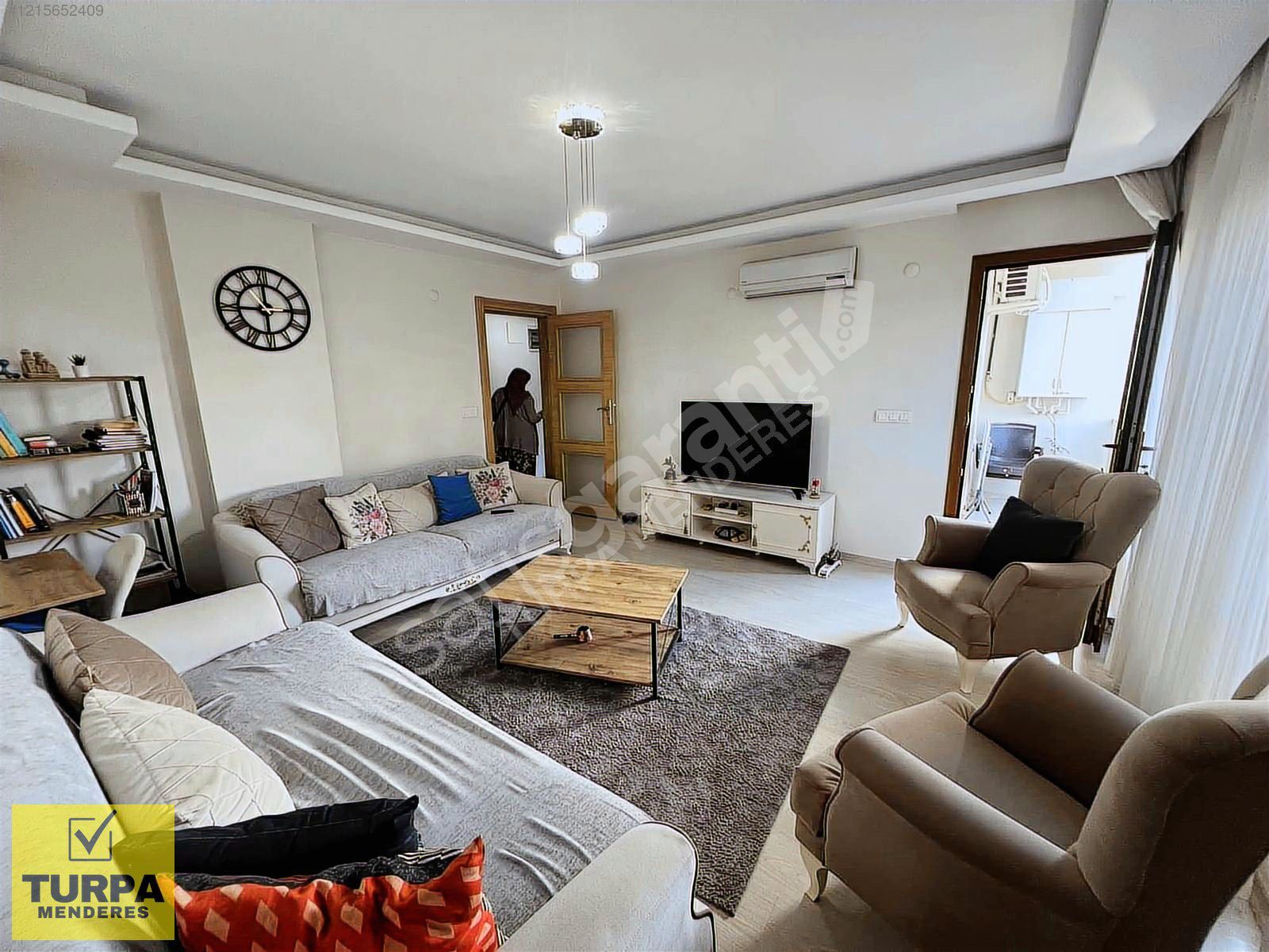 EFSANE LOKASYONDA AYRI MUTFAKLI GENİŞ SATILIK 2+1 DAİRE