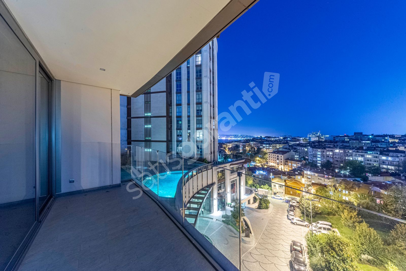 MAÇKA RESİDENCE 177M2 2+1 KİRALIK OFİS