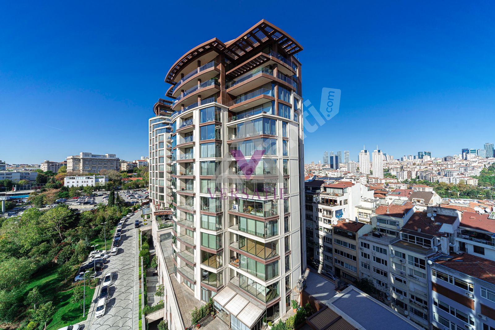 MAÇKA RESİDENCE 220M2 1+1 KİRALIK OFİS