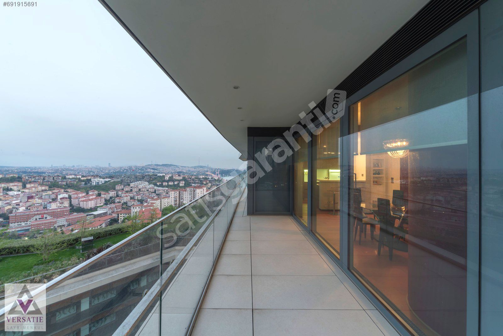 ZORLU CENTER R3 KULE SATILIK BOĞAZ MANZARALI 180m2