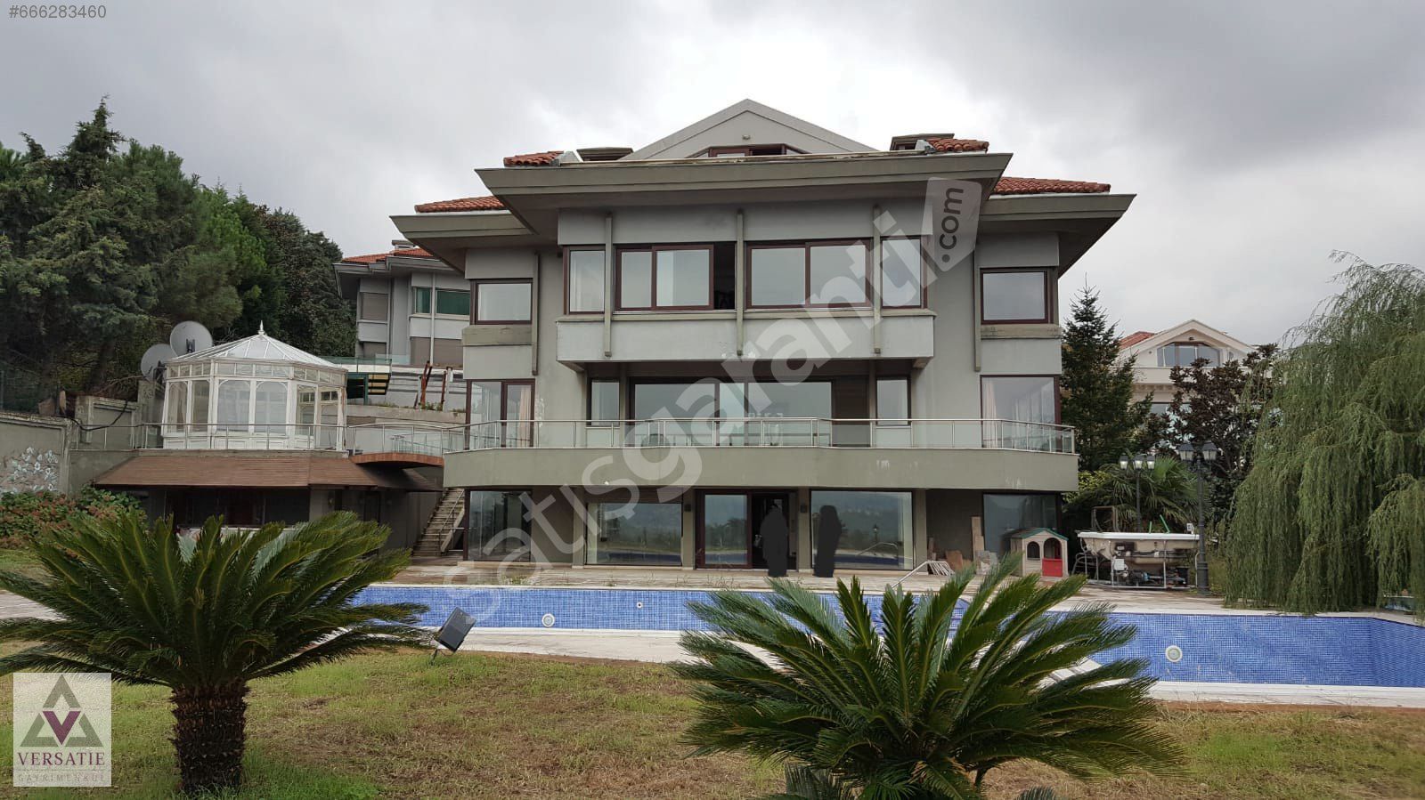Yeniköy Hattat Villaları Boğaz Manzaralı Harika İskanlı Villa