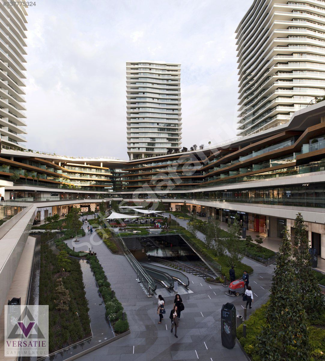 Zorlu Center R3 Kule de Satılık 350m2 Teraslı Daire TEK YETKİLİ