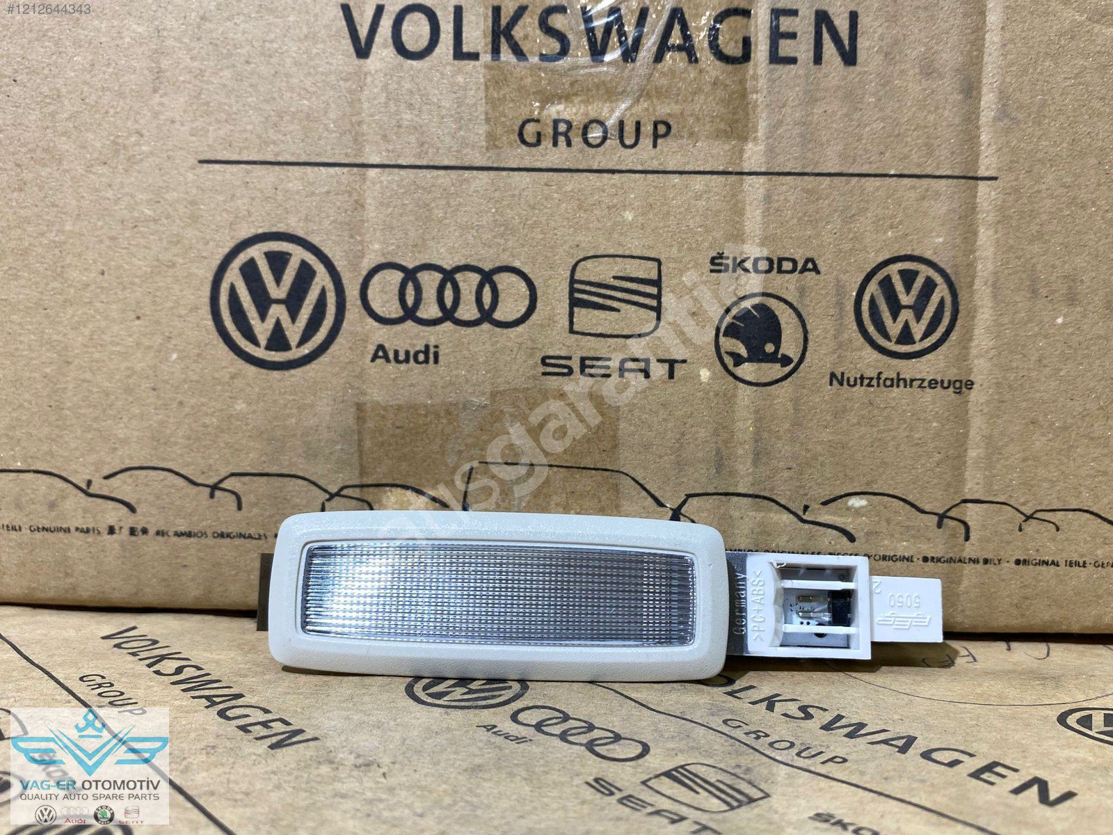 VW PASSAT B8 2015-2018 SAĞ SOL MAKYAJ LAMBASI GRİ 3G0947109