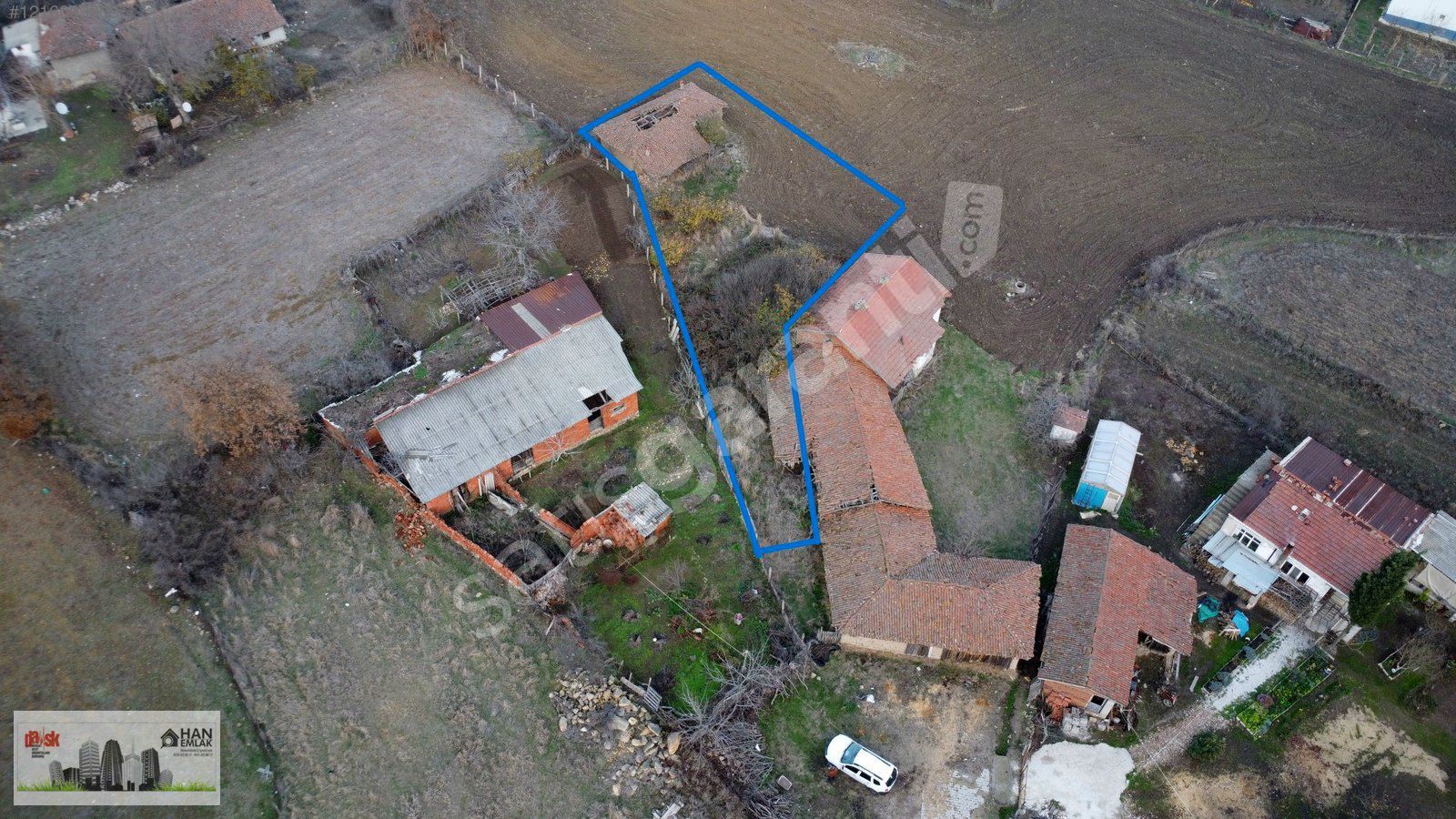 ÇAN ETİLİ KÖYÜNDE 610 m2 İMARLI ARSA HAN EMLAK'TAN