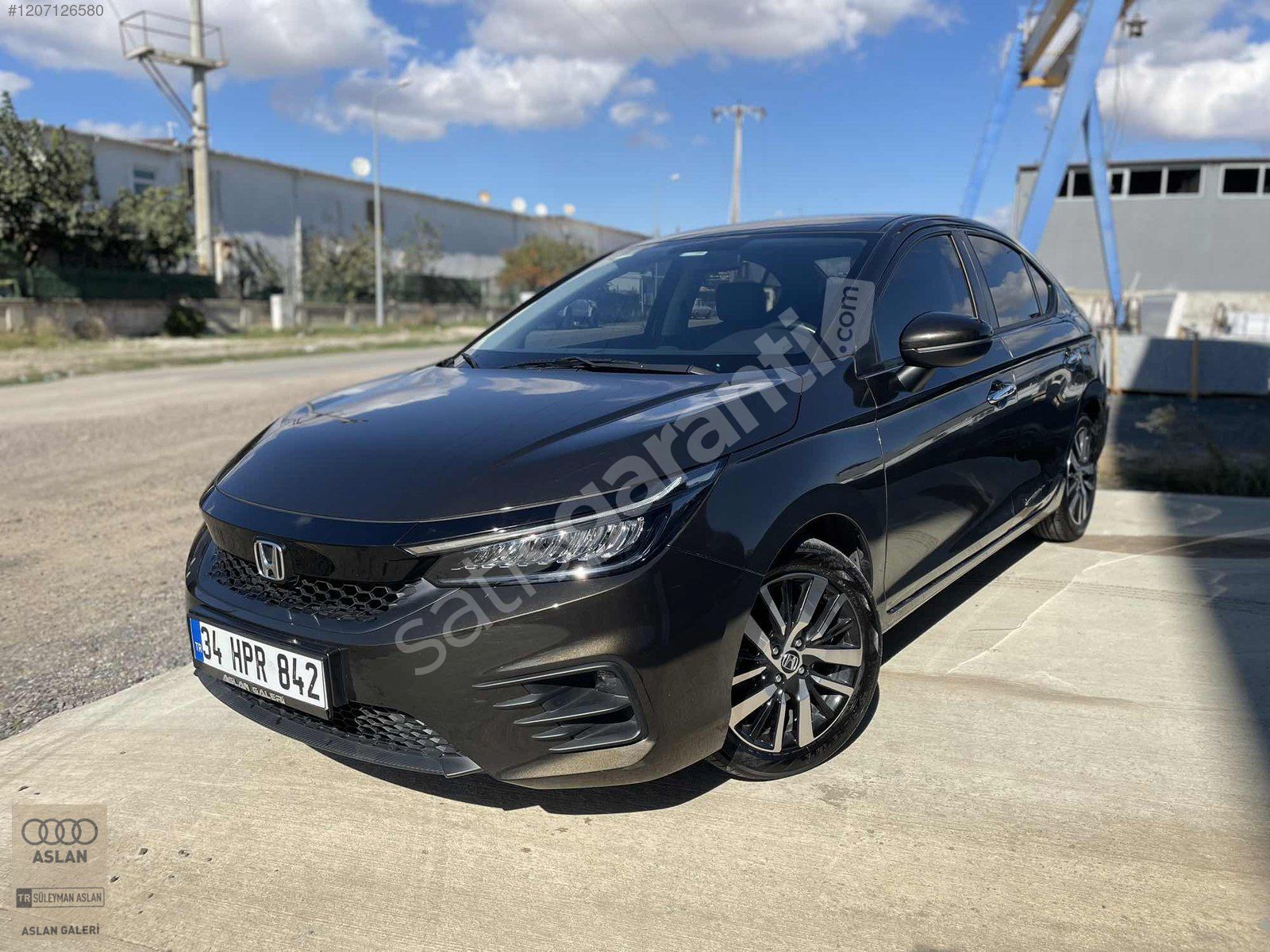 ASLAN GALERİ'DEN ÖZEL RENK KAZASIZ DEĞİŞENSİZ BOYASIZ HONDA CİTY