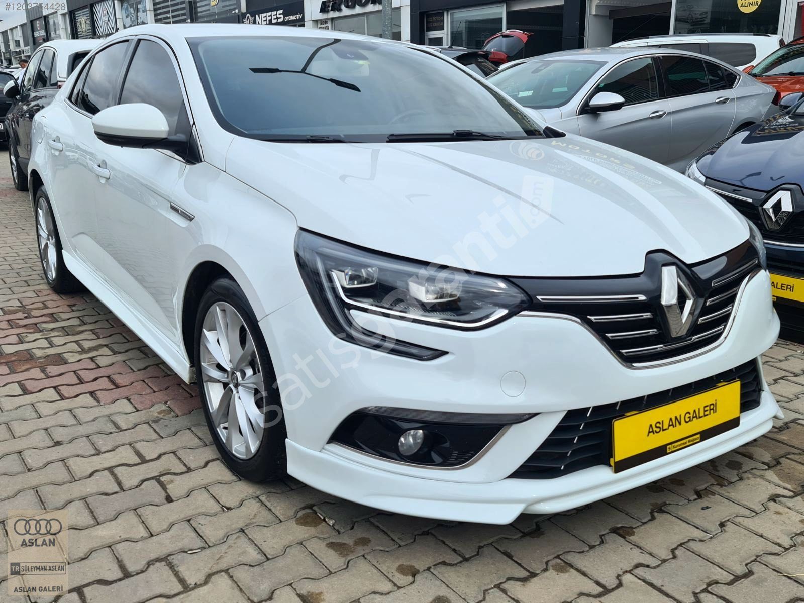 KREDİ KARTINA 12 AY TAKSİT BOL EXTRALI İCON PAKET DİZEL OTOMATİK
