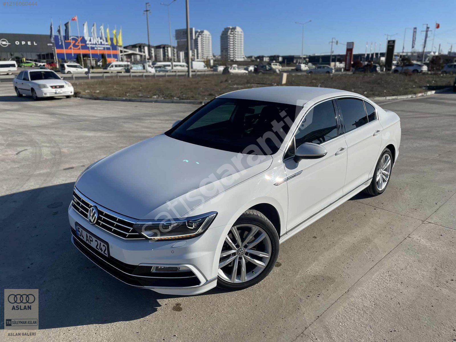 ASLAN GALERİ'DEN KREDİ KARTINA 12 TAKSİT R LİNE PASSAT EN DOLUSU