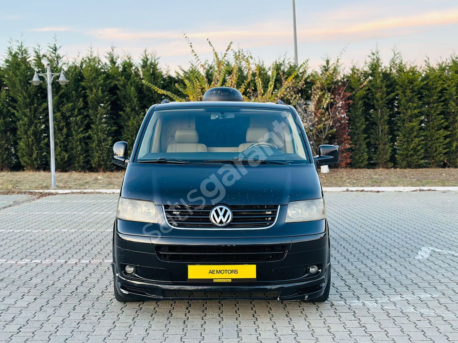 VOLKSVOGEN CARAVELLE VİP 2.5 OTOMOTİK