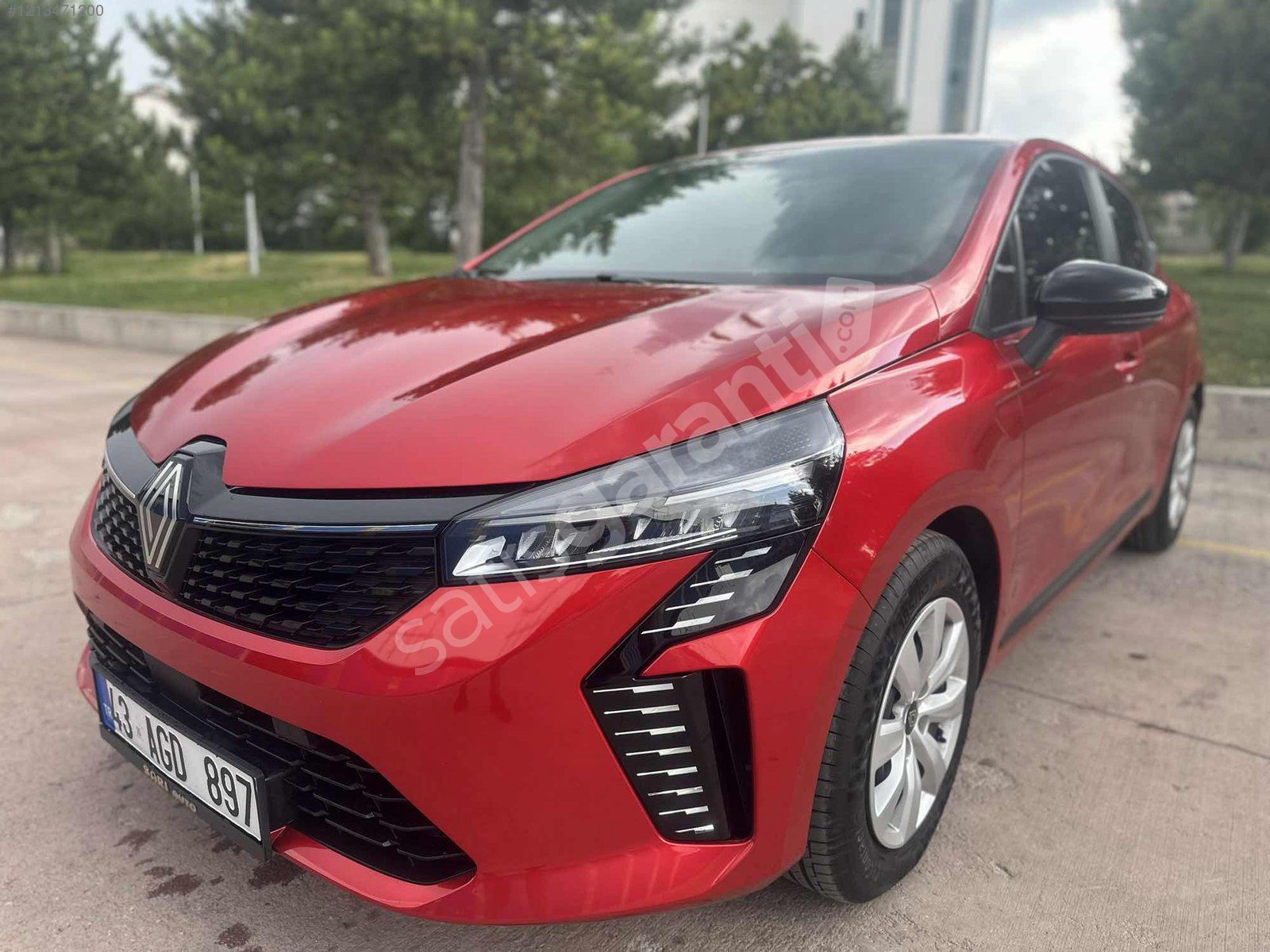 2024 RENAULT CLİO 1.0 TCE EQUİLİBRE X-Tronic BOYASIZ