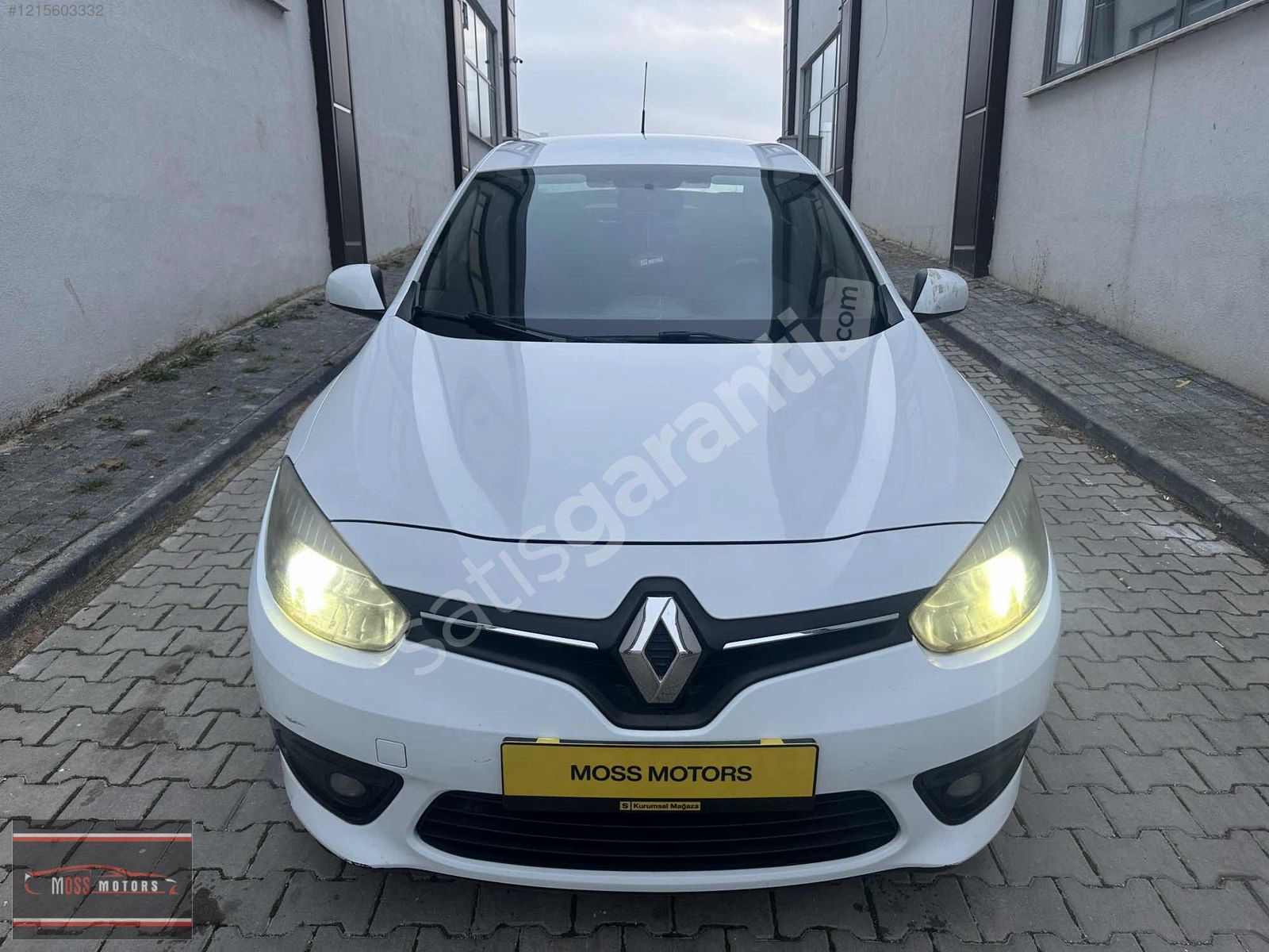 2015 MODEL MASRAFSIZ OTOMATİK TOUCH DEĞİŞENSİZ 1.5 DCI FLUENCE
