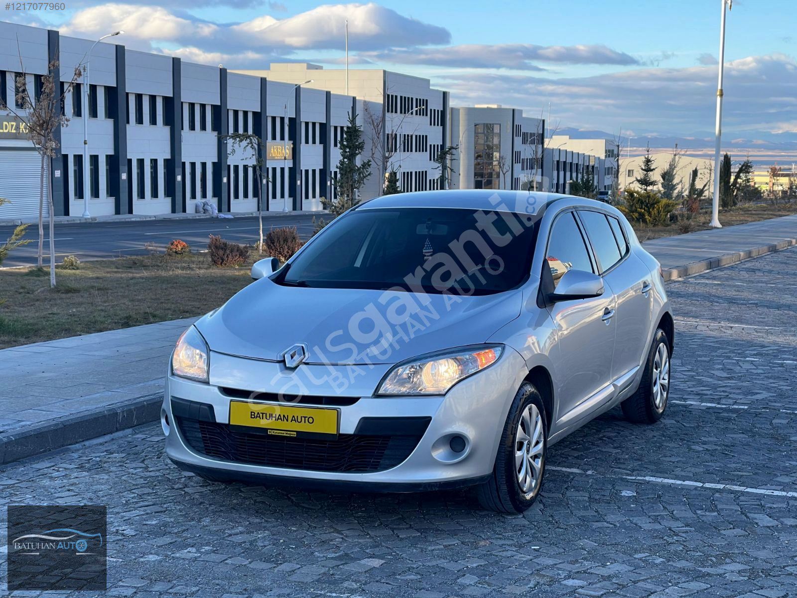 2011 1.5 MEGANE KREDİ KARTINA TAKSİT OLUR